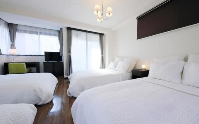Osaka Namba Rakuraku Hotel - photo 3