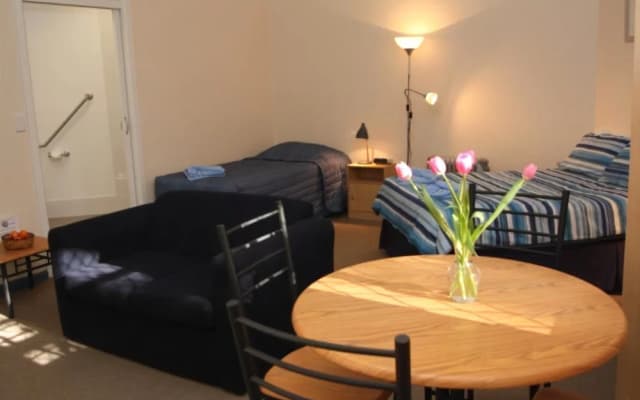 North Parramatta Accommodation - photo 4