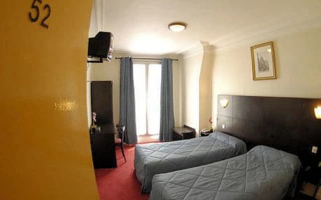 Hotel La Vieille France - photo 2