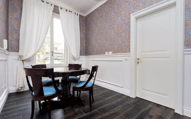 Luxury Rooms - photo 4
