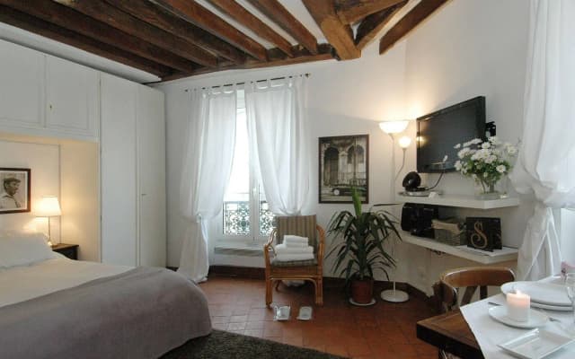 Conde Chic Studio - photo 2