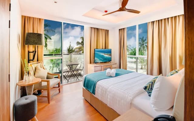 Seasalter Maldives Hotel - photo 2