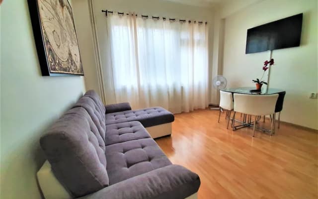 Epstein Apartments - photo 5