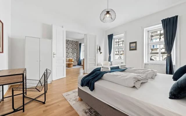 4ty3-Apartments Rochus-Market is calling - photo 2