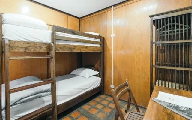 SS Store Bed & Breakfast - photo 4