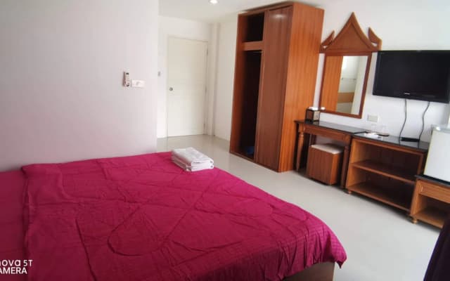 Sure Guesthouse - photo 2