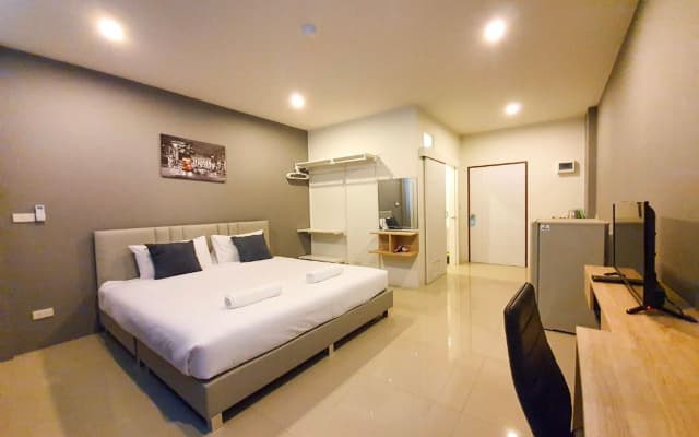 Big Buddha Hillside Hotel - photo 4