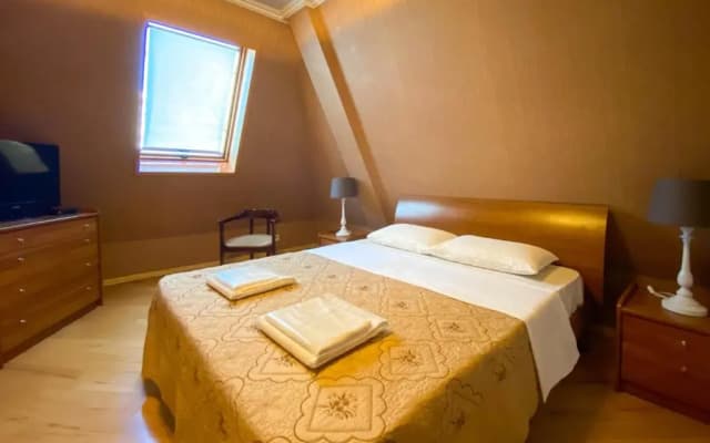 Batesta Hotel - photo 5