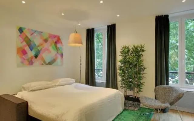 Pick A Flat's in Champs Elysees - rue Percier - photo 5