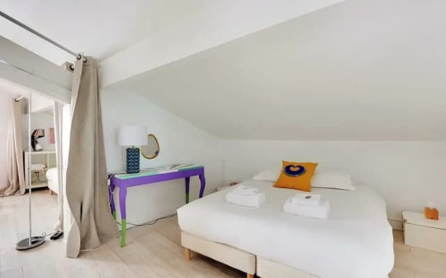 Cozy Apartment & Terrace - 2br/4p - Republique - photo 3