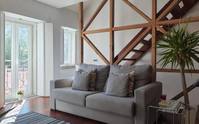 1881 Historical duplex Suite - photo 4