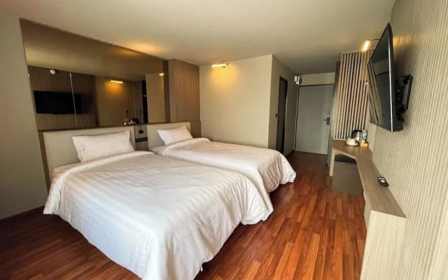 We Hotel - photo 3