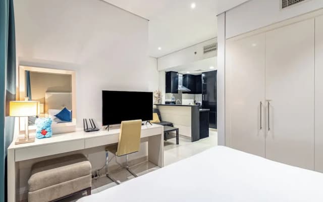SuperHost - Chic Studio on the 16th Floor in Business Bay - photo 3