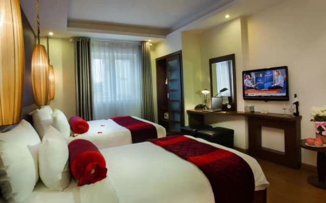 Golden Art Hotel - photo 4