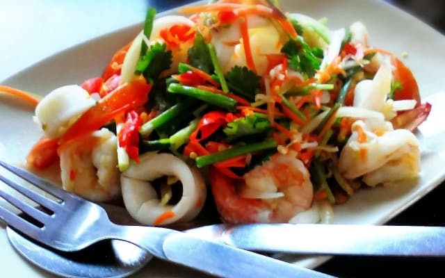 Salad Hut - photo 5