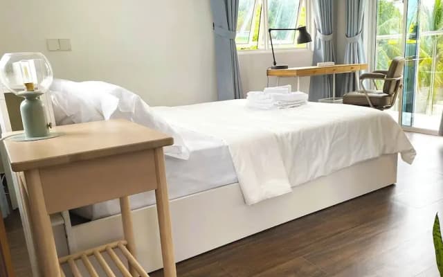 Calm Beach Inn - photo 2