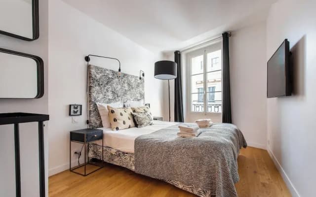 Spacious Apartment - 3br/6p - Faubourg-du-roule - photo 2
