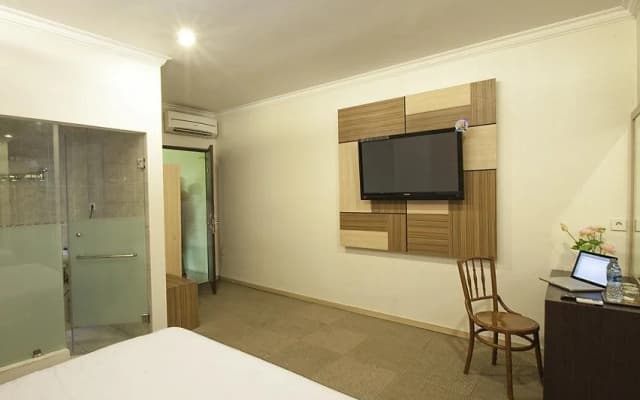 Hin's Hotel - photo 5