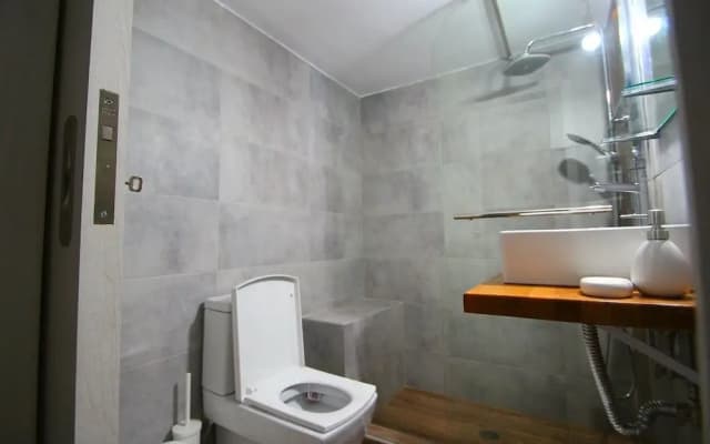 Downtown Stylish Nest - photo 5