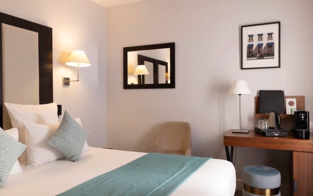 Hôtel Elysées Bassano - photo 5