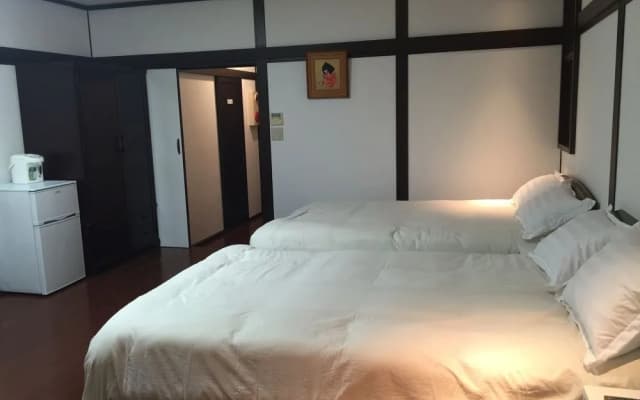 Naniwa Guest House - photo 5