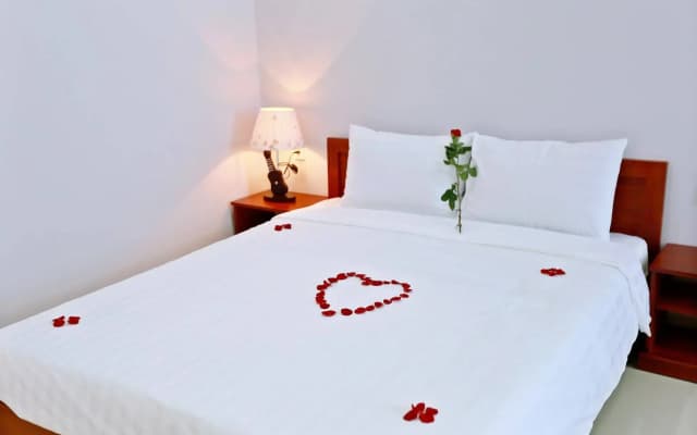 Gold House Hotel - photo 4