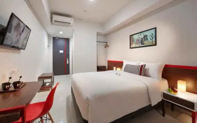 HI Hotel Senen - photo 4