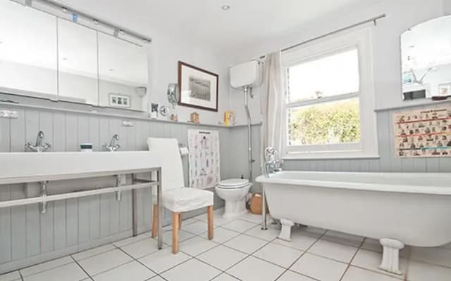 Veeve  Roderick Road 5 Bed Family Home Hampstead - photo 5