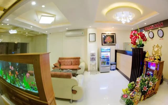 Thanh Nhan Hotel - photo 2