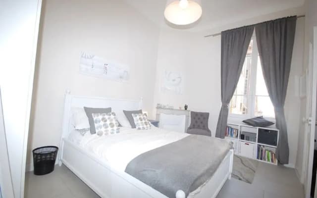 Enticing Apartment in Nice With Balcony - photo 5