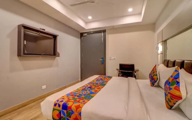 F9 Kirti Nagar by Fabhotel - photo 4