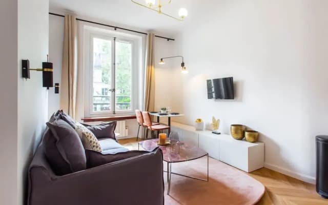 Cozy Studio Retreat in the Heart of Paris - Madeleine Opera - photo 4
