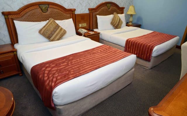 Sun and Sands Hotel - photo 4