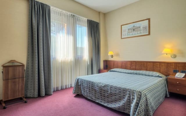 Hotel Petra - photo 2