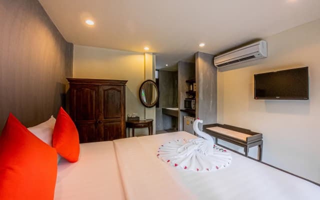 J4 Hotel Samui - photo 3