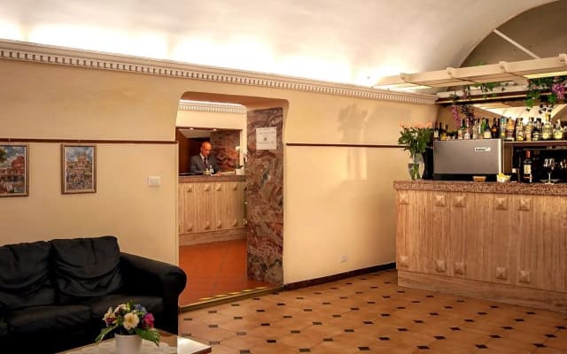 Tirreno Hotel - photo 2