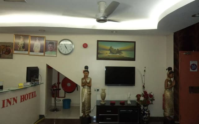 OYO 424 KK Inn Hotel - photo 2