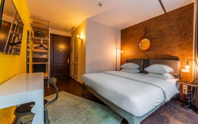 Hotel V Nesplein - photo 5