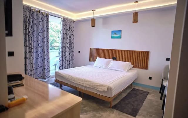 Silver County Fuvahmulah - photo 4