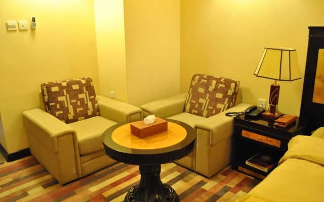 Capital O 155 Dmas Hotel - photo 2