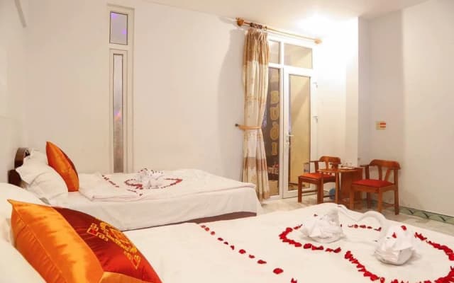 Hoa Buoi Hotel - photo 2