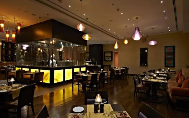 Hotel Crowne Plaza Doha - The Business Park by IHG - photo 4