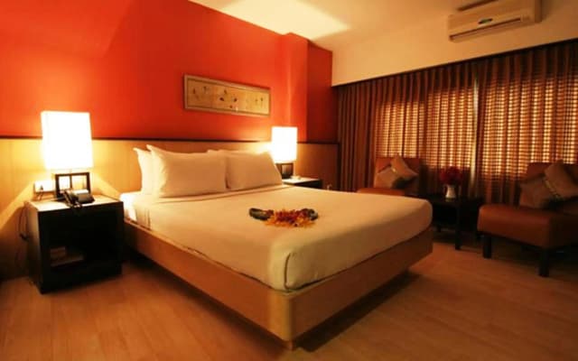 The Rose Hotel Bangkok - photo 3