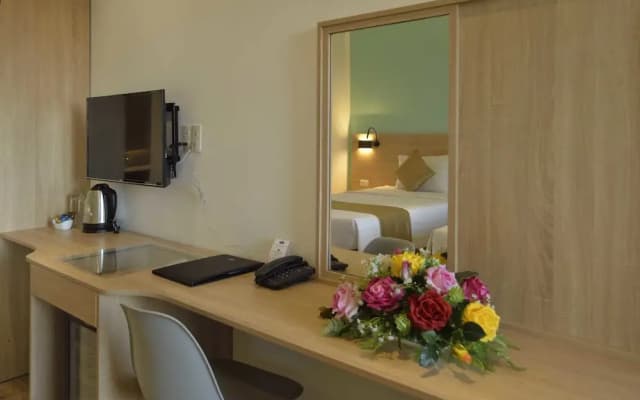 Pandora Hotel and Residence - photo 3