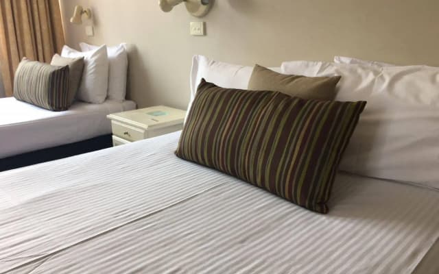 Boronia Lodge Burwood - photo 4
