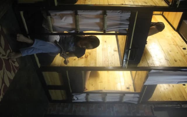 THE BUNK BACKPACKERS HOSTEL by fleur - photo 3