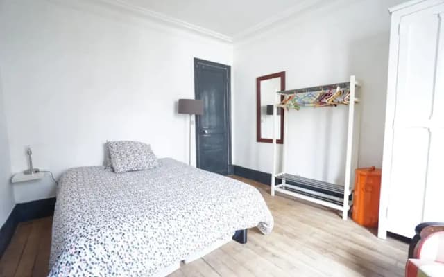 Charming apartment near PERE LACHAISE - photo 5