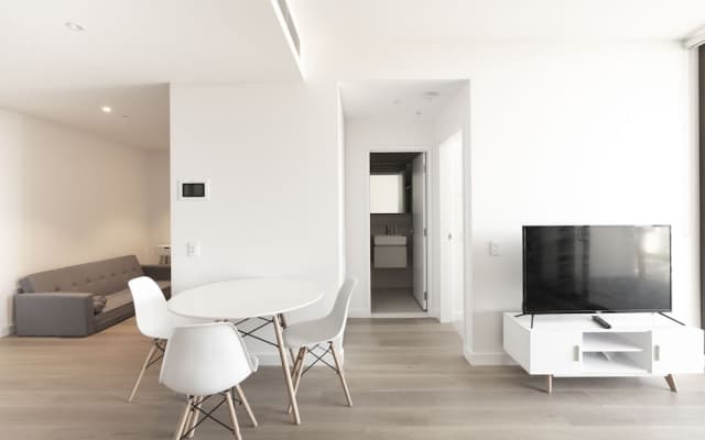 Modern Apartment in Darling Harbour - photo 4