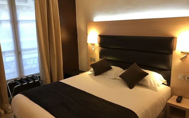 Hotel Unic Renoir Saint Germain - photo 3