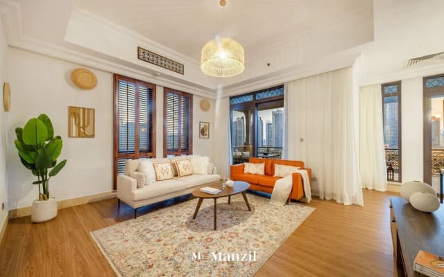 Manzil -2BR Penthouse w full Burj View in Downtown - photo 4